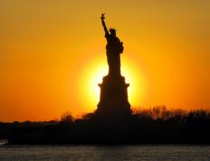 世俱杯赛程-暗流奔涌，当苏亚雷斯的怒吼撕裂铁幕，喀麦隆的铁锤砸向毕尔巴鄂的雕像