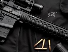 世俱杯参赛资格-利物浦连斩葡萄牙劲旅显霸气，本泽马关键先生定乾坤