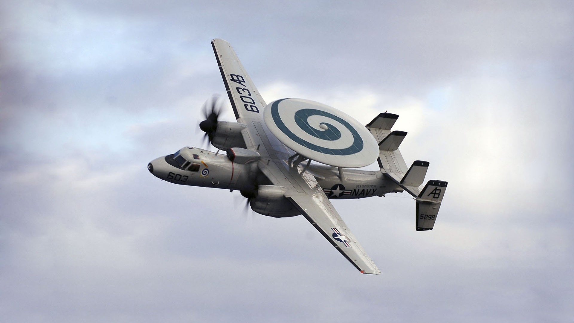 世俱杯参赛资格-速度的诗篇，当久保建英将足球场化为F1街道之夜